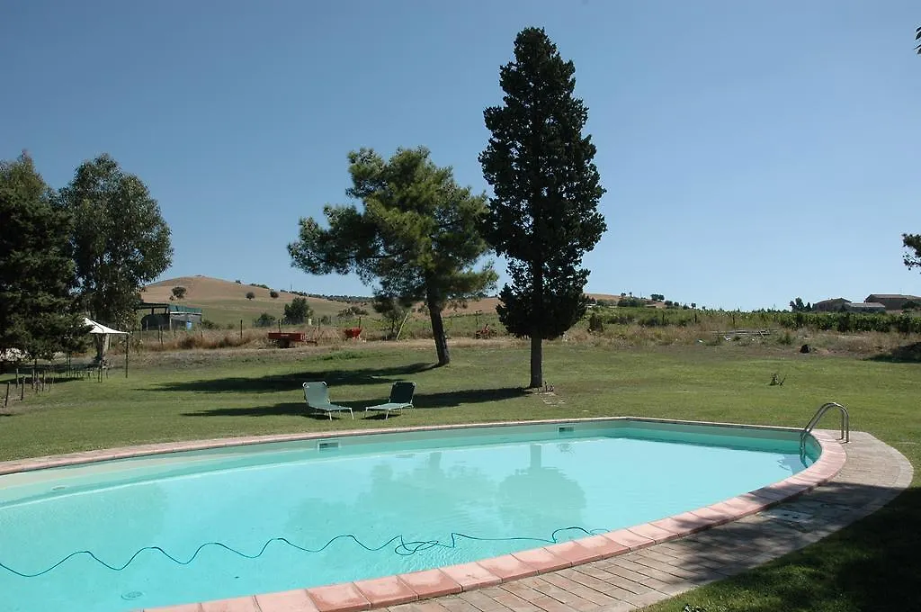 Farm stay Agriturismo Pian Dei Pini Montiano
