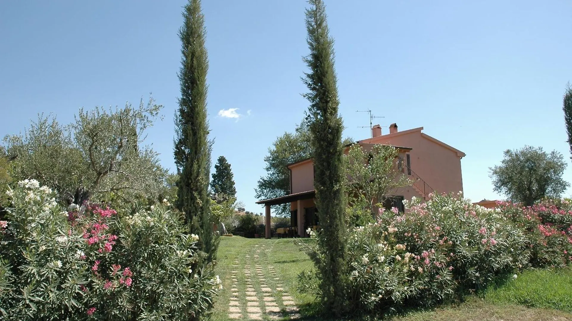 Agriturismo Pian Dei Pini Montiano  Italy